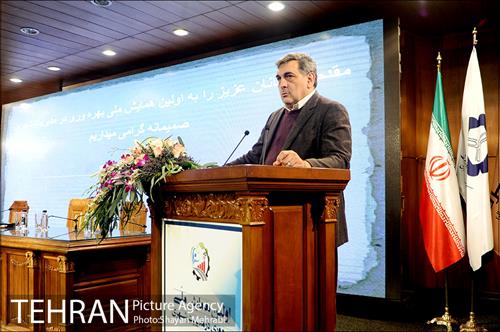شهردار تهران: بهره وری اهمیت بسزایی در مدیریت شهری دارد